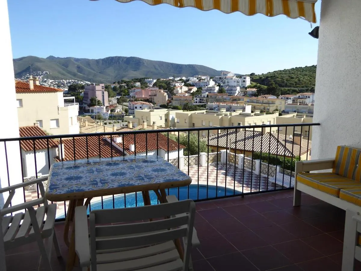 Cabioni - Casa Adosada Con Piscina Comunitaria, Cerca De La Playa De Grifeu. - Es-228-39 Llanca 0*,