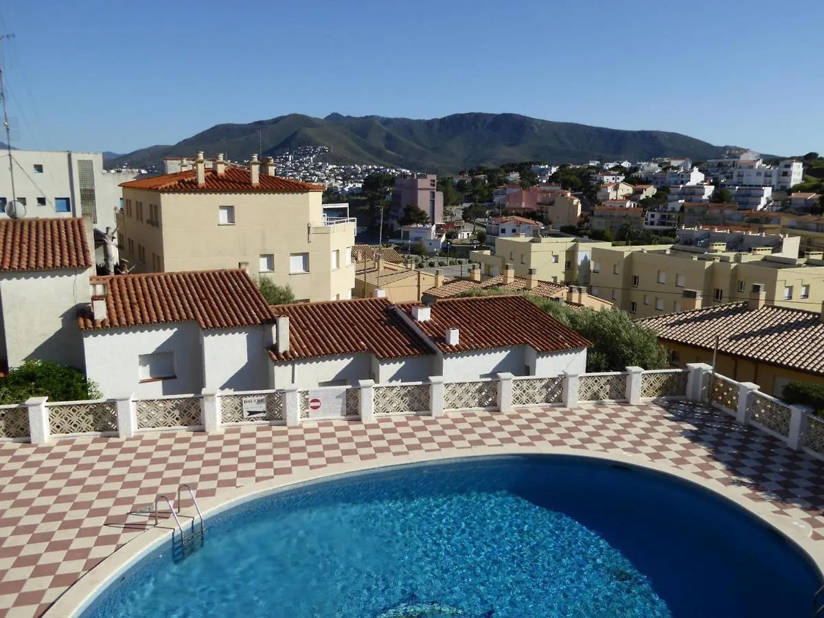 Cabioni - Casa Adosada Con Piscina Comunitaria, Cerca De La Playa De Grifeu. - Es-228-39 Llanca Holiday home