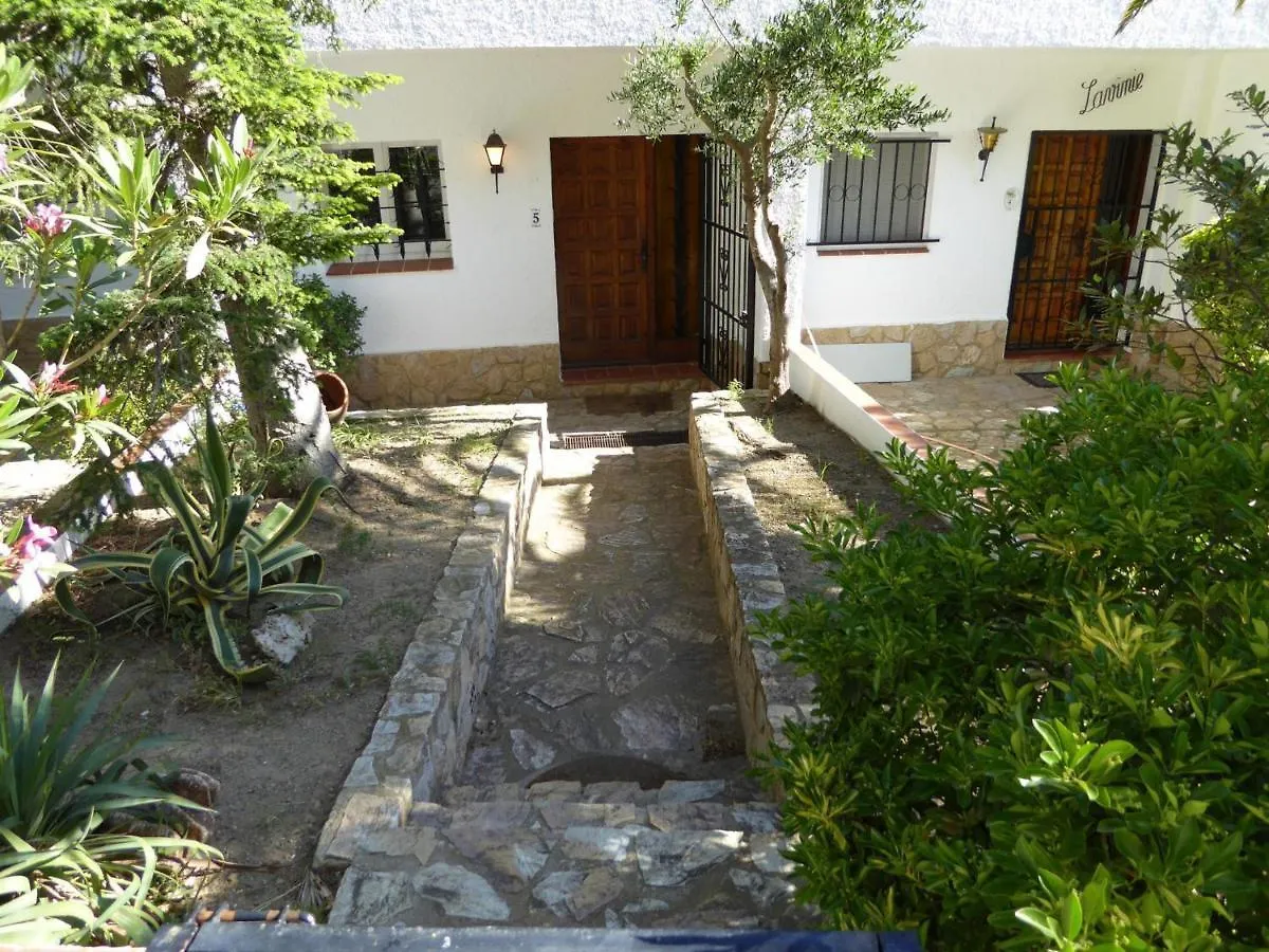 Holiday home Cabioni - Casa Adosada Con Piscina Comunitaria, Cerca De La Playa De Grifeu. - Es-228-39 Llanca