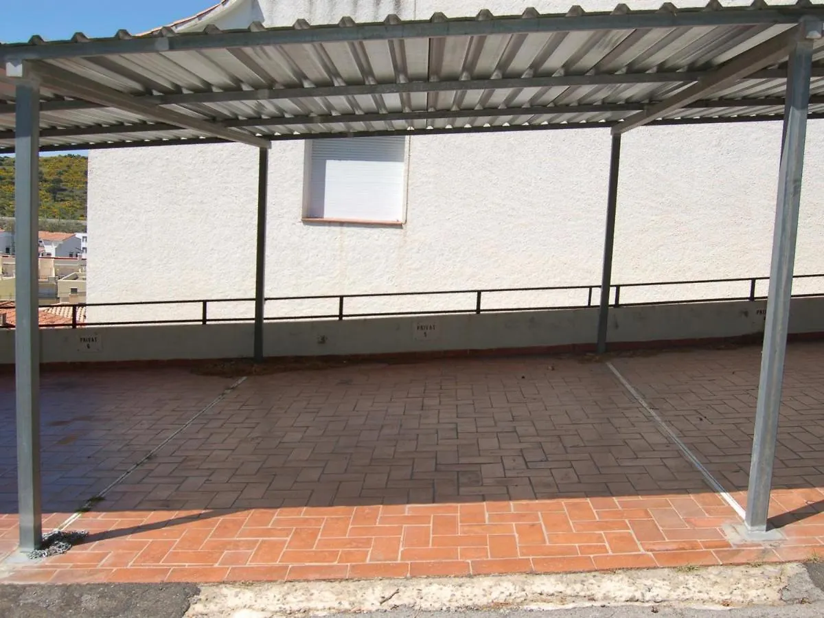 Cabioni - Casa Adosada Con Piscina Comunitaria, Cerca De La Playa De Grifeu. - Es-228-39 Llanca Spain